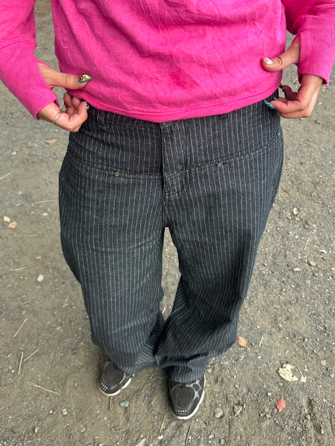 ピンストライプローライズワイドパンツ HY-003