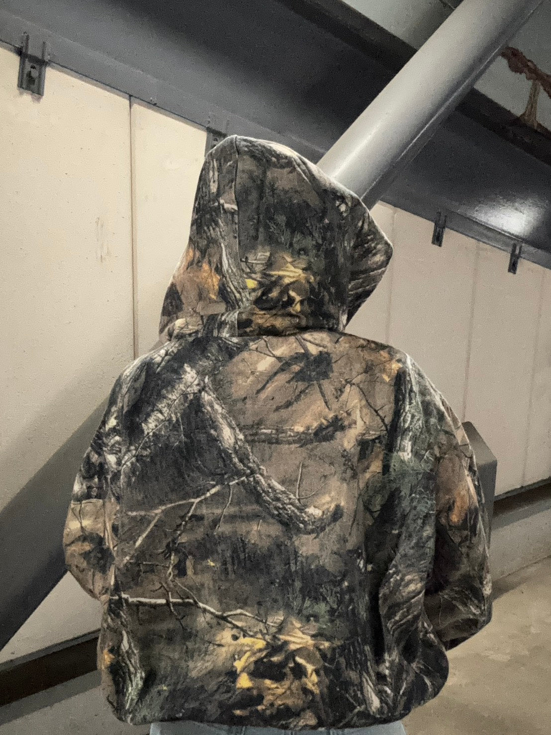 リアルツリーワッペン付きフーディ AT004