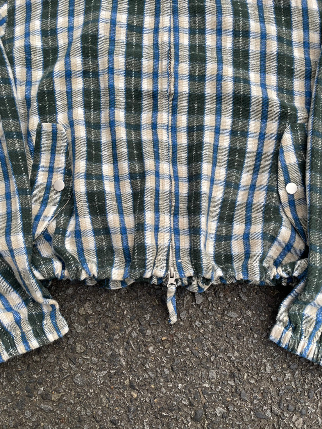 クロップド丈 ネルチェック フードジップブルゾン YMA-003