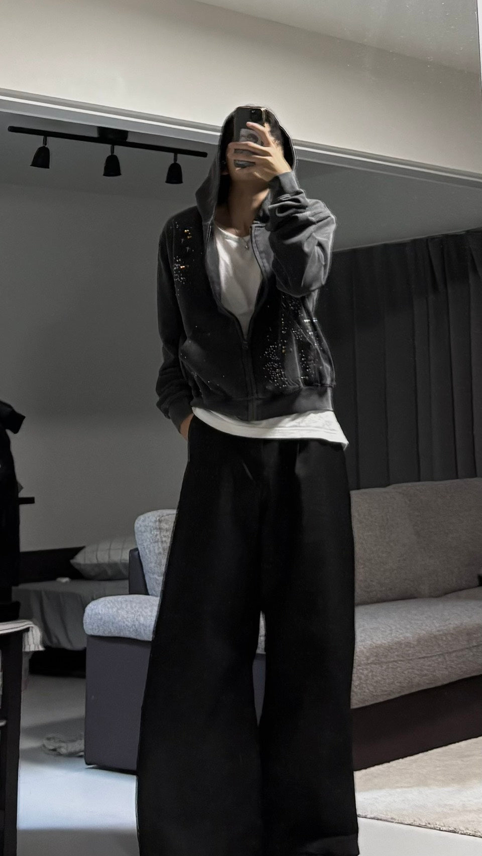 ストーンデザインショートジップパーカ HOR-003