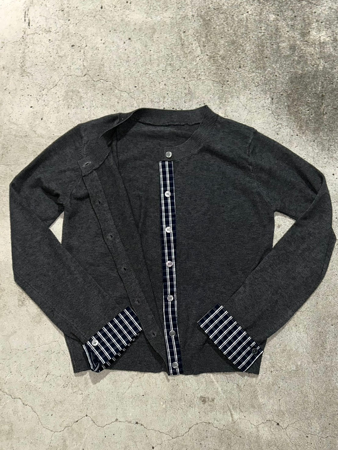 レイヤード風チェック切替ニットカーデ LLS-014