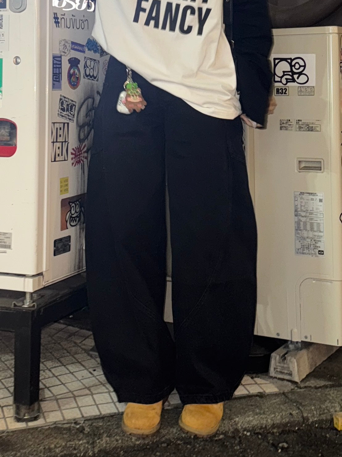 ブラッククリーンフィットカーブデニム LXY-002