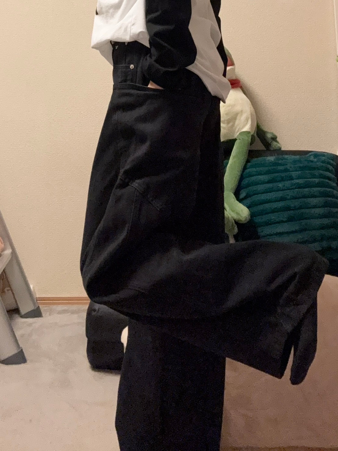 ブラッククリーンフィットカーブデニム LXY-002