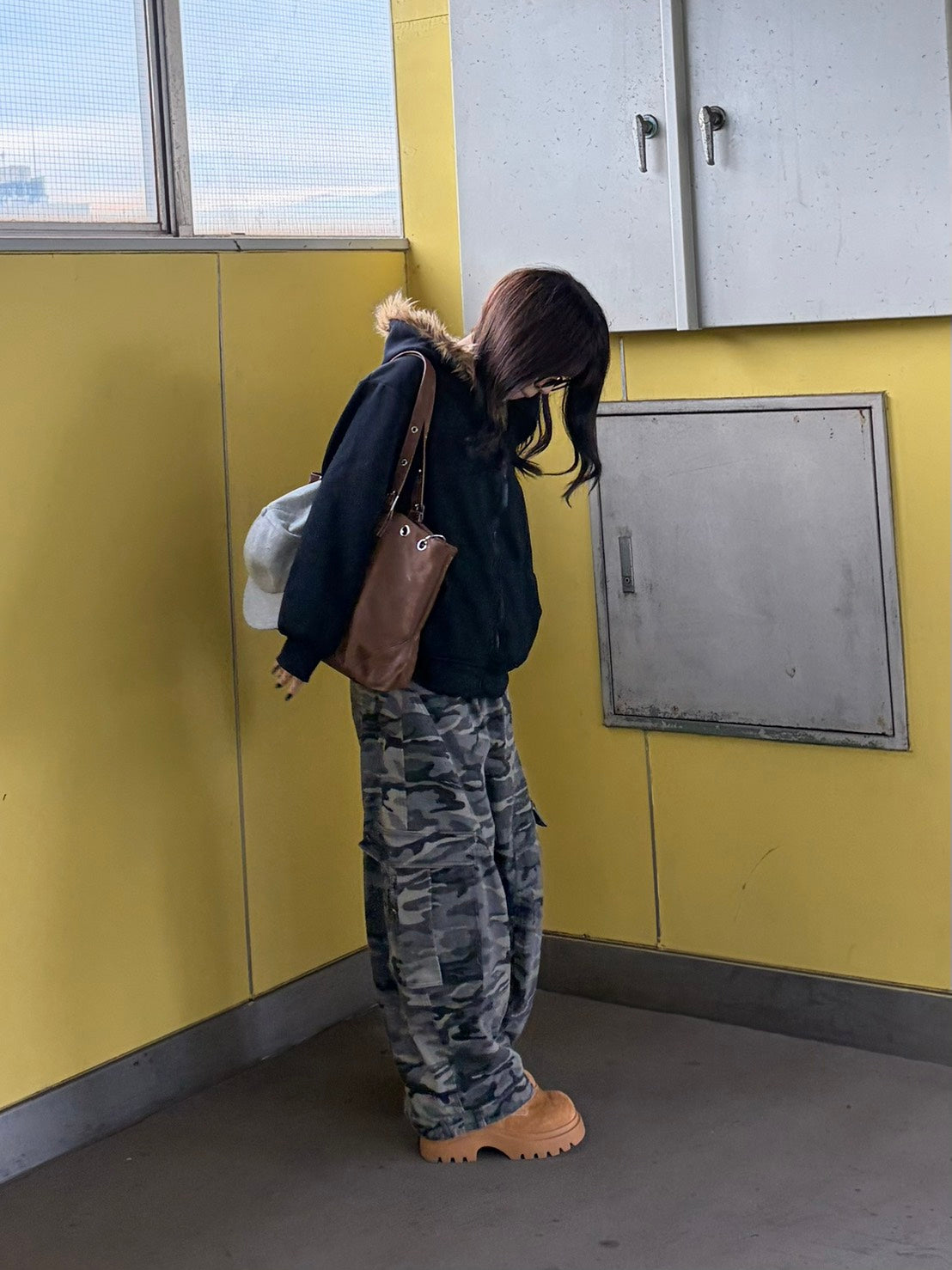 ファー付きオーバーサイズフーディ MI-09