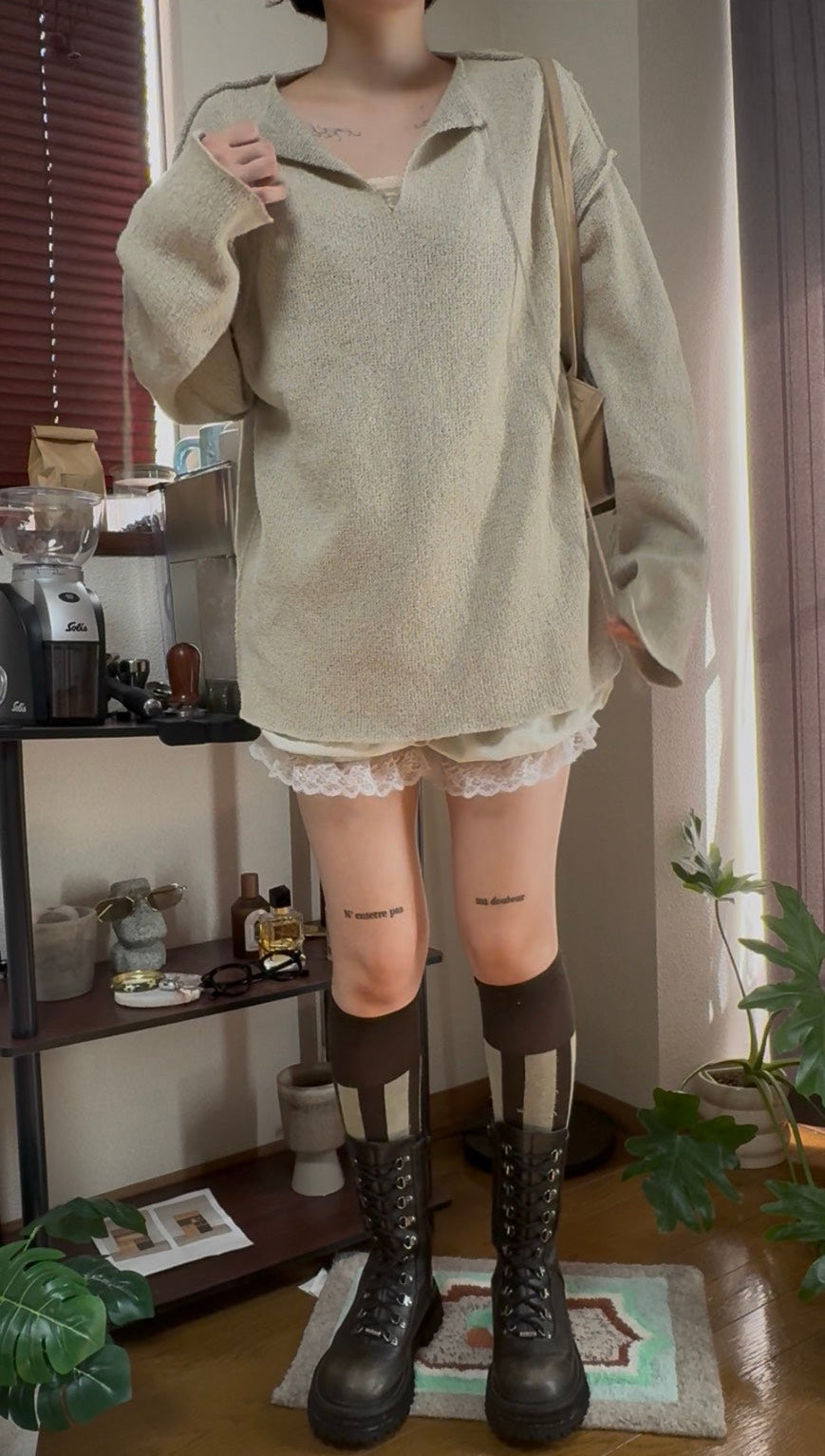 リバーシブルVネックニット/ルーズフィット SNA-001