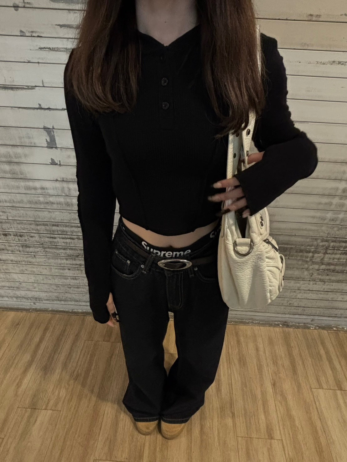 ヘンリーボタンクロップドフィットフーディ NEG-002