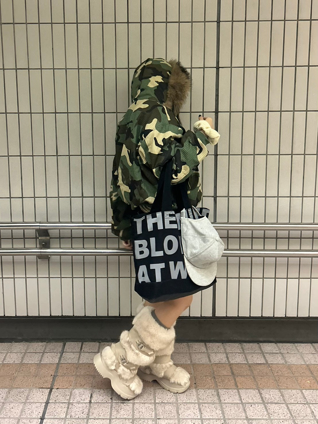 ファーフード迷彩リバーシブル中綿ジャケット MI-029