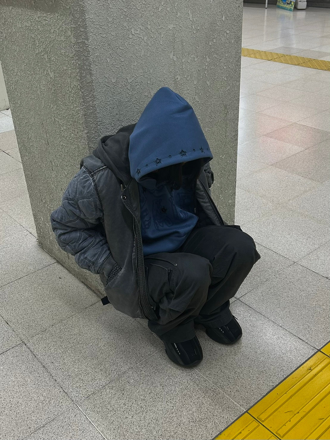 スターエンブロイダリー ヴィンテージフーディ SHY-001