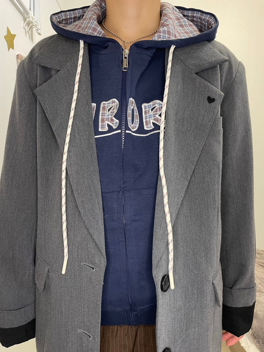 チェック切替ネイビージップフーディー BIBI-008