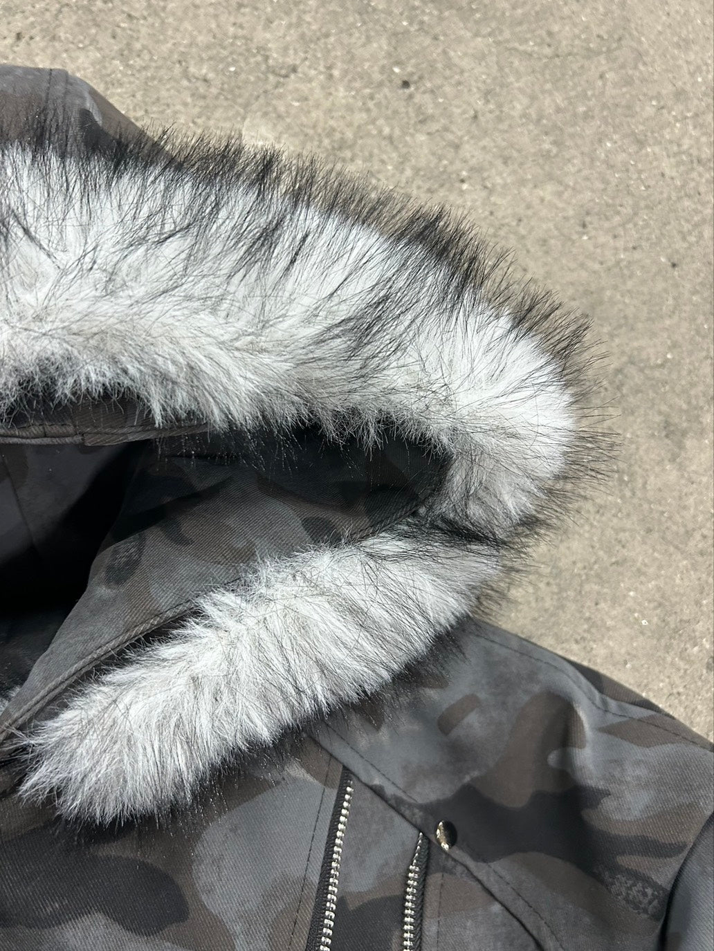 ファーフード付きカモフラ中綿ボンバージャケット MI-040