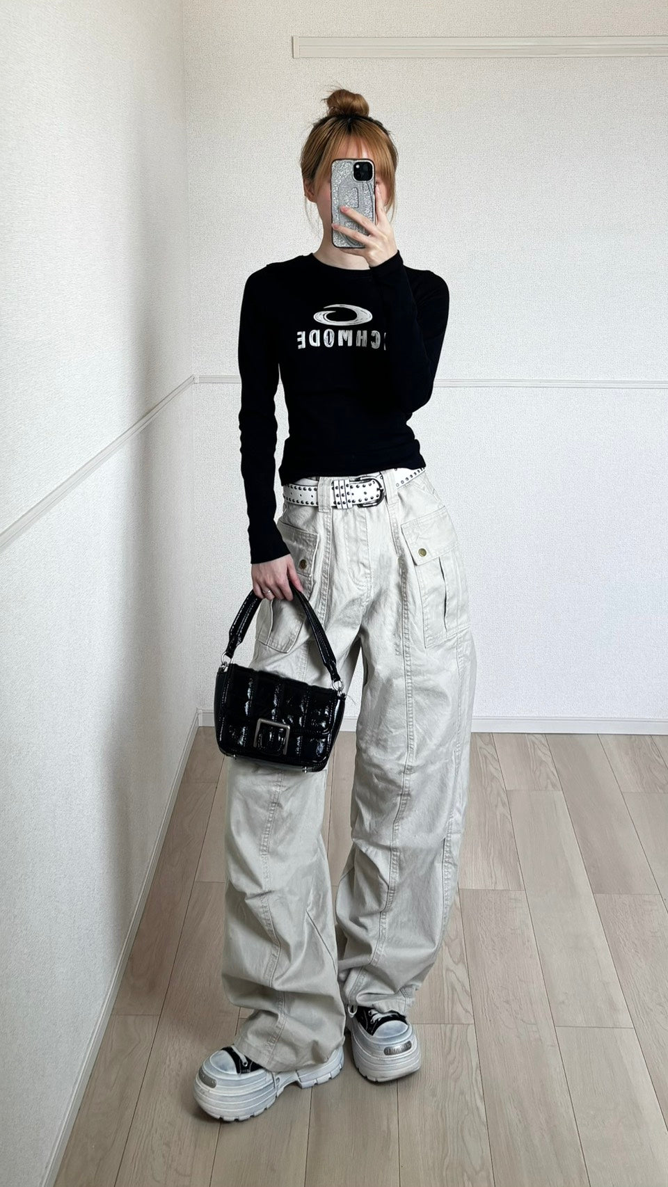 スクエアショルダー クロップドロングスリーブT SCK-049