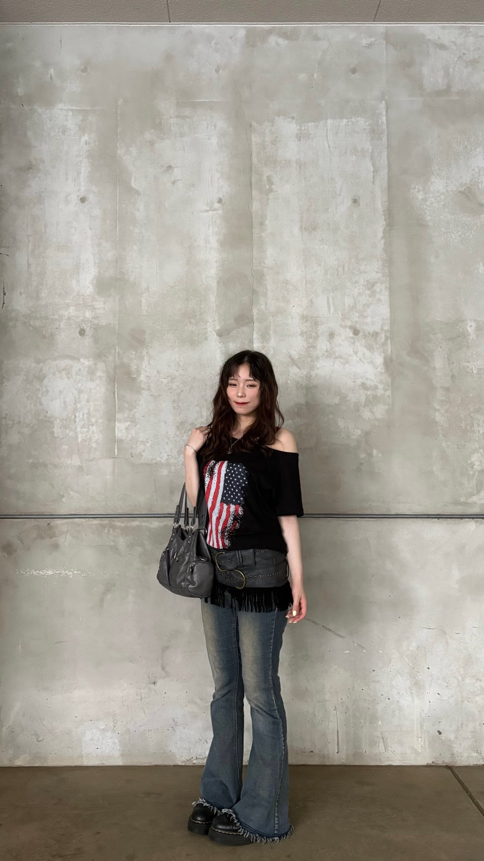 フラッグプリントオフショルダーTシャツ MH007