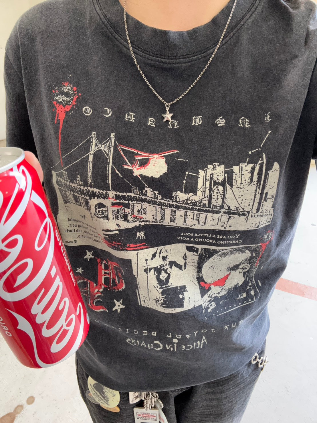 フェイドグラフィックルーズ半袖Tシャツ EA-021
