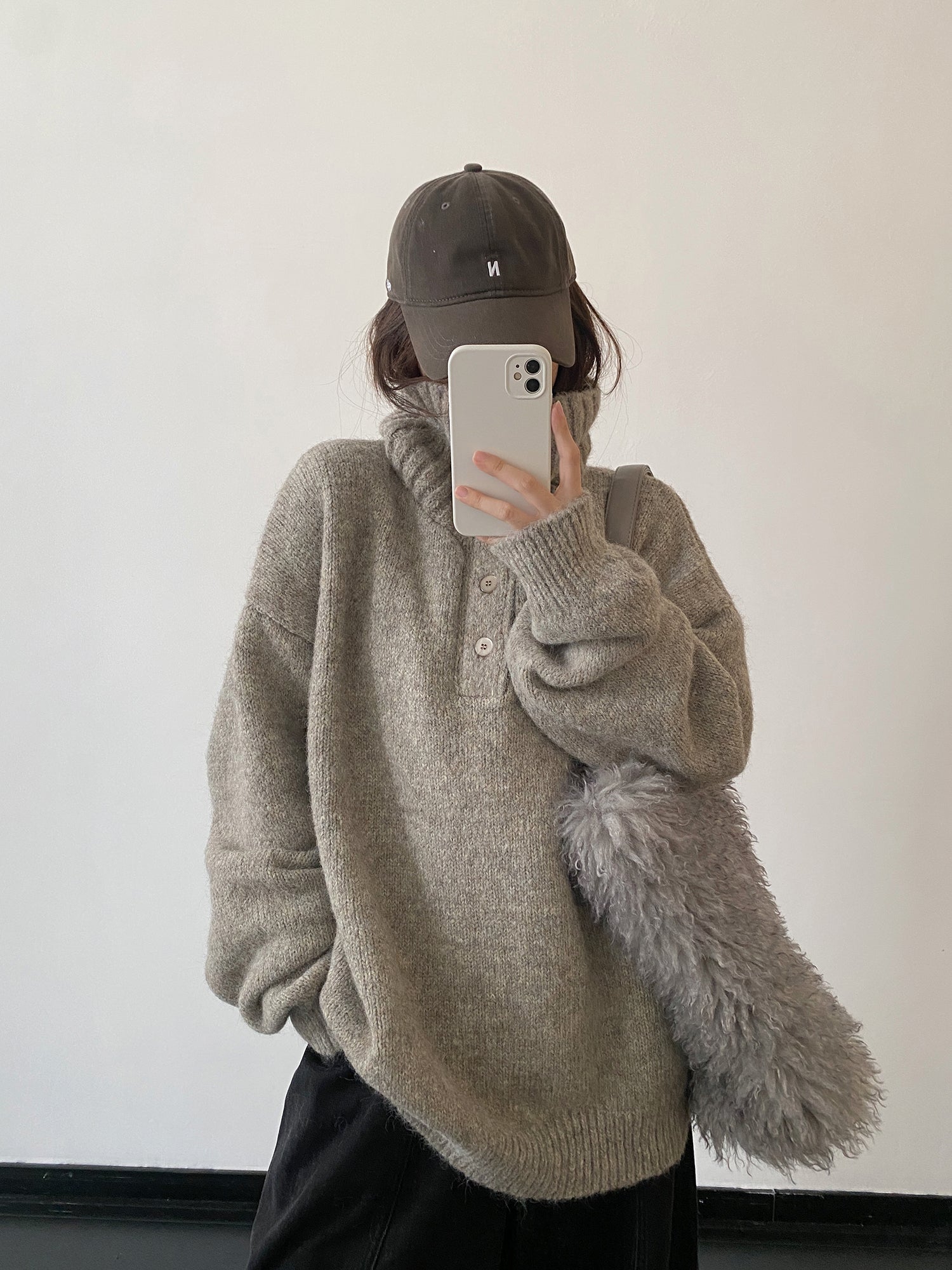 ハイネックニットセーター    N873