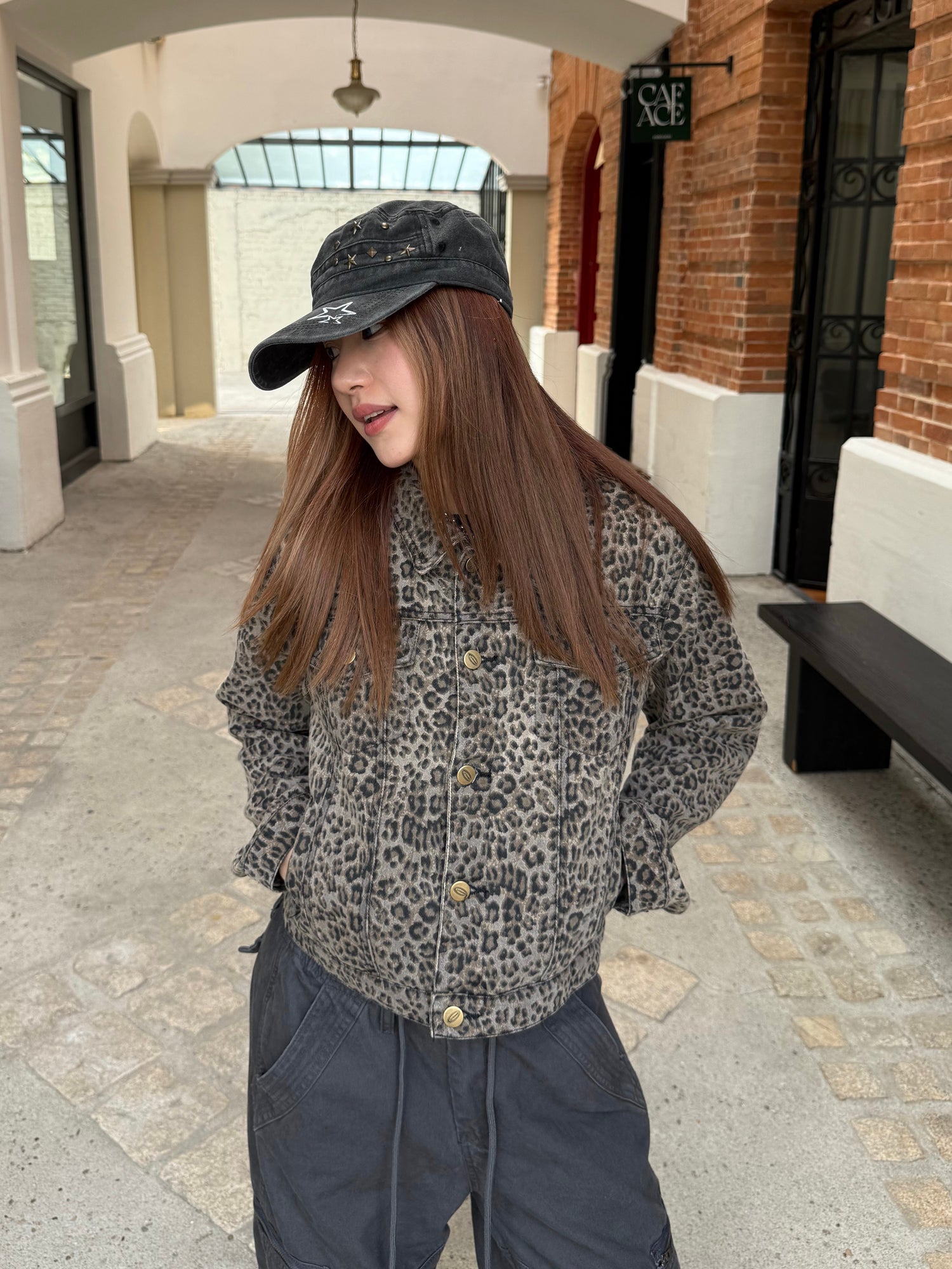 ヒョウ柄ショルダーデニムジャケット    N634