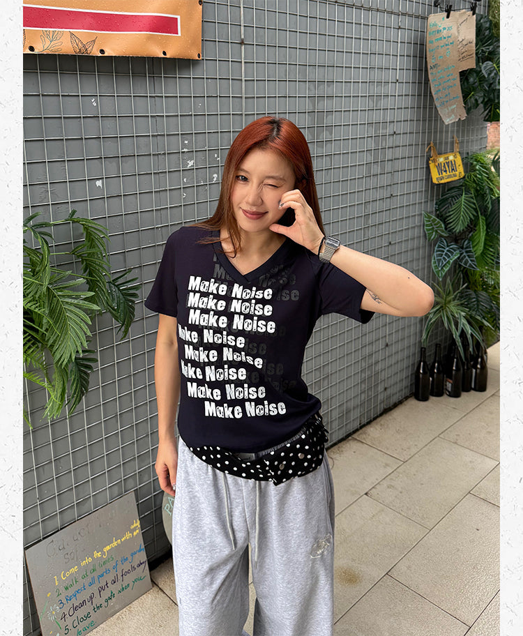 リピートロゴ VネックショートTシャツ   N515
