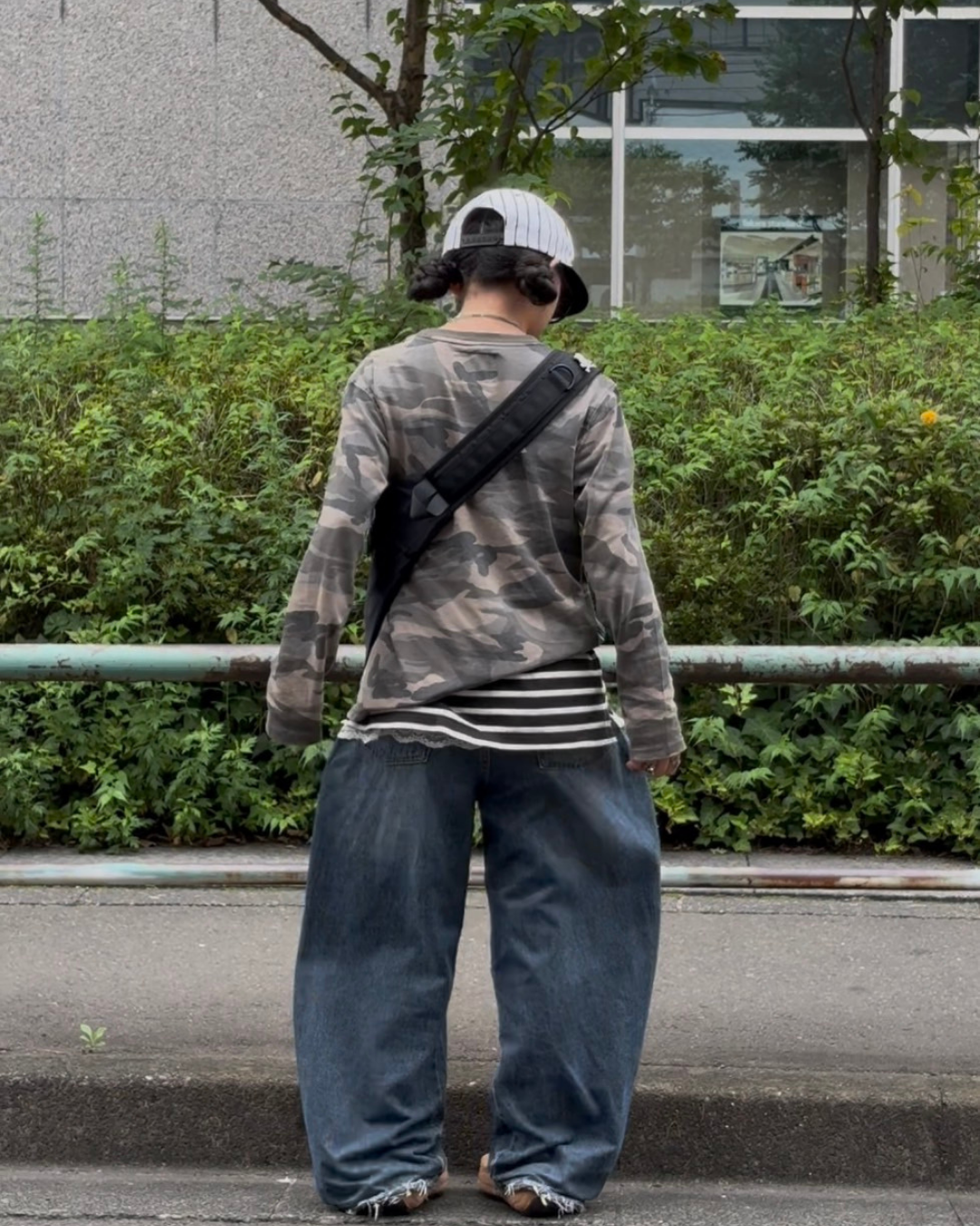 カモフラージュ・オーバーサイズロングスリーブTシャツ TR004