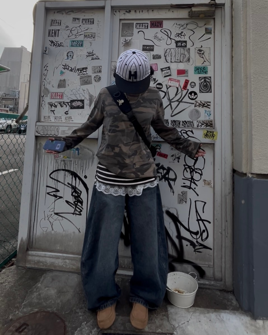 カモフラージュ・オーバーサイズロングスリーブTシャツ TR004