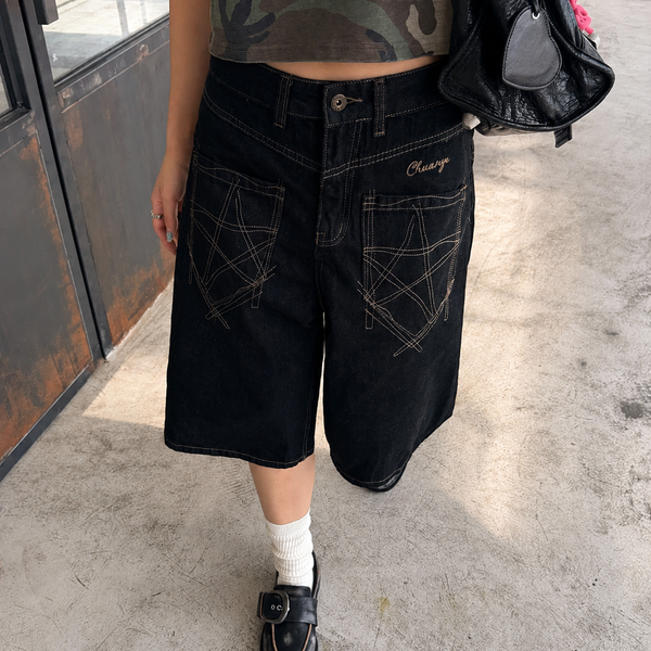 ブラックステッチワイドデニムハーフパンツ SE-006