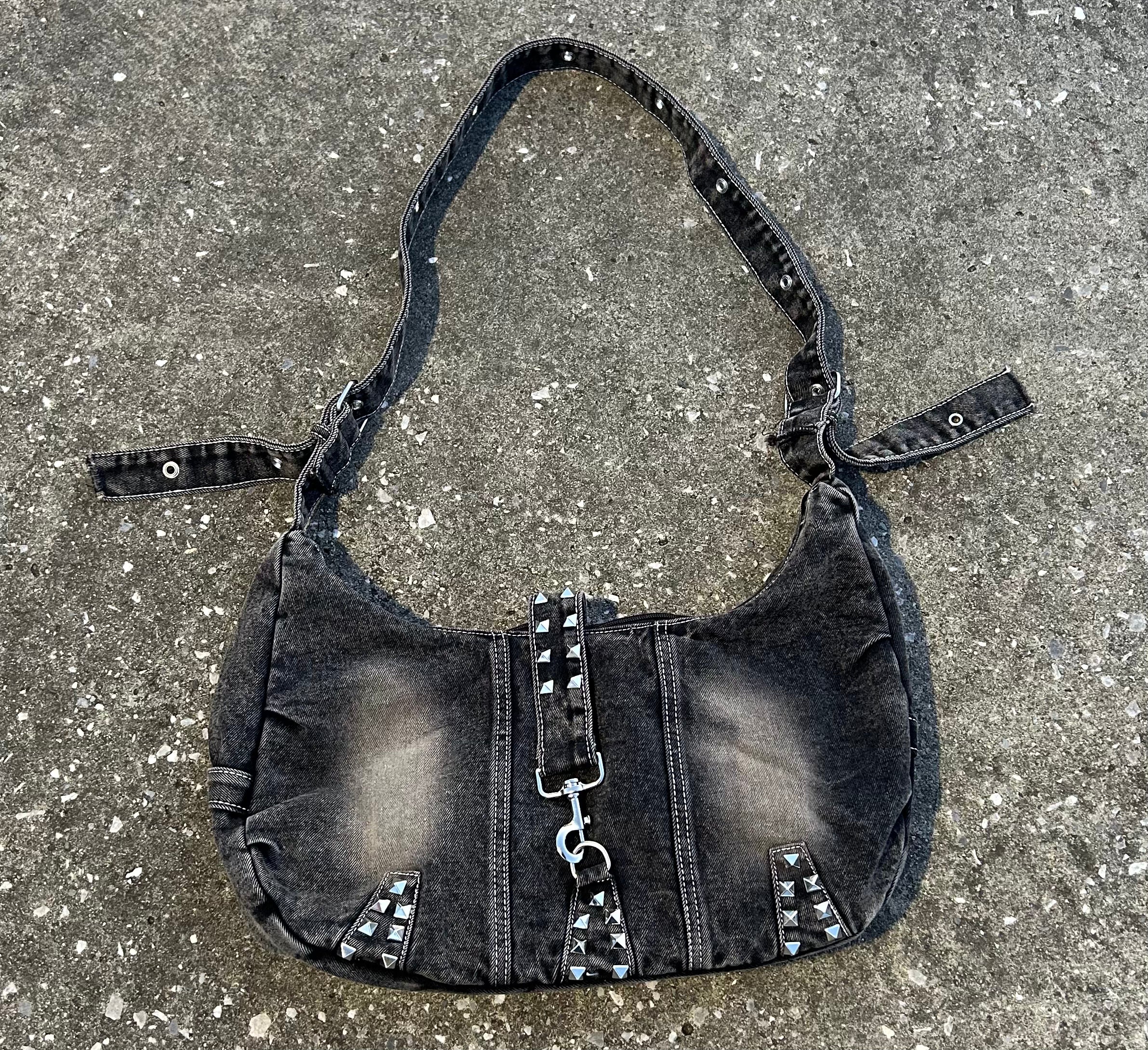 ヴィンテージデニム スタッズワンショルダーバッグ　BDW003