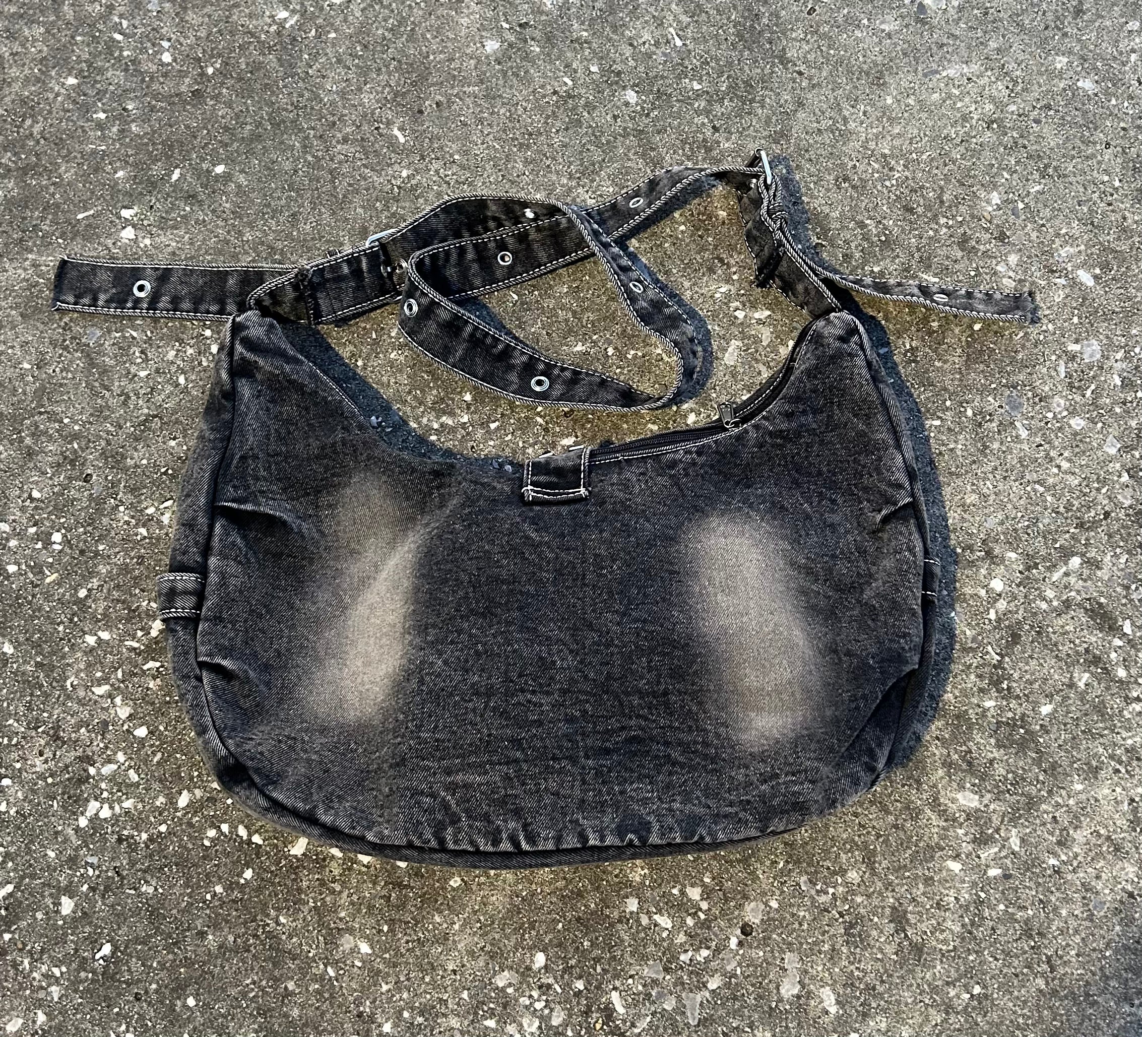 ヴィンテージデニム スタッズワンショルダーバッグ　BDW003