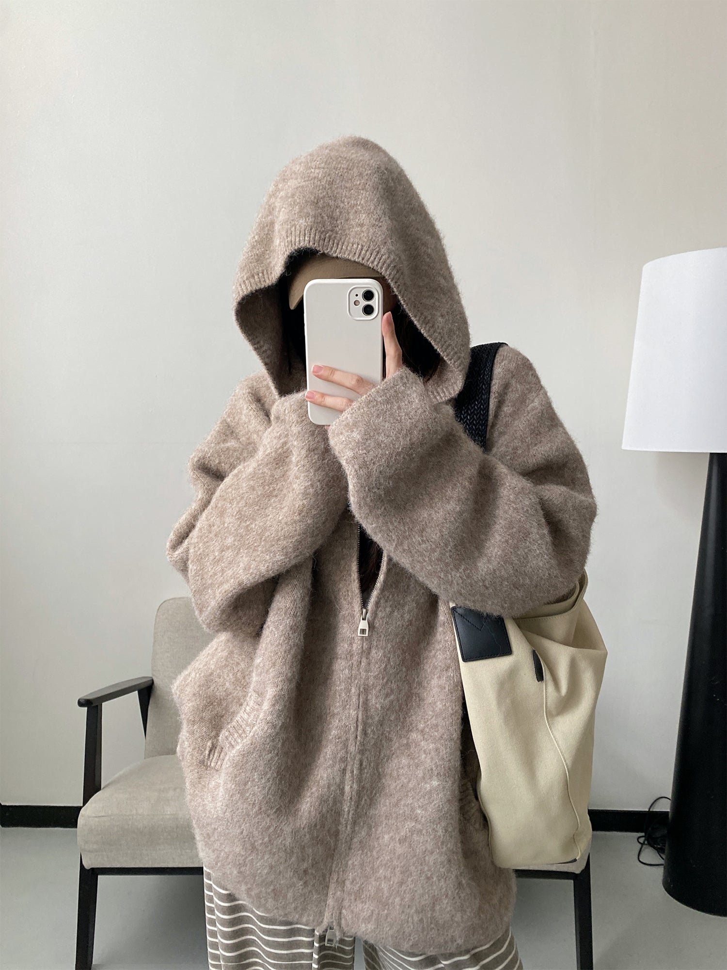 オーバーサイズニットパーカー N722