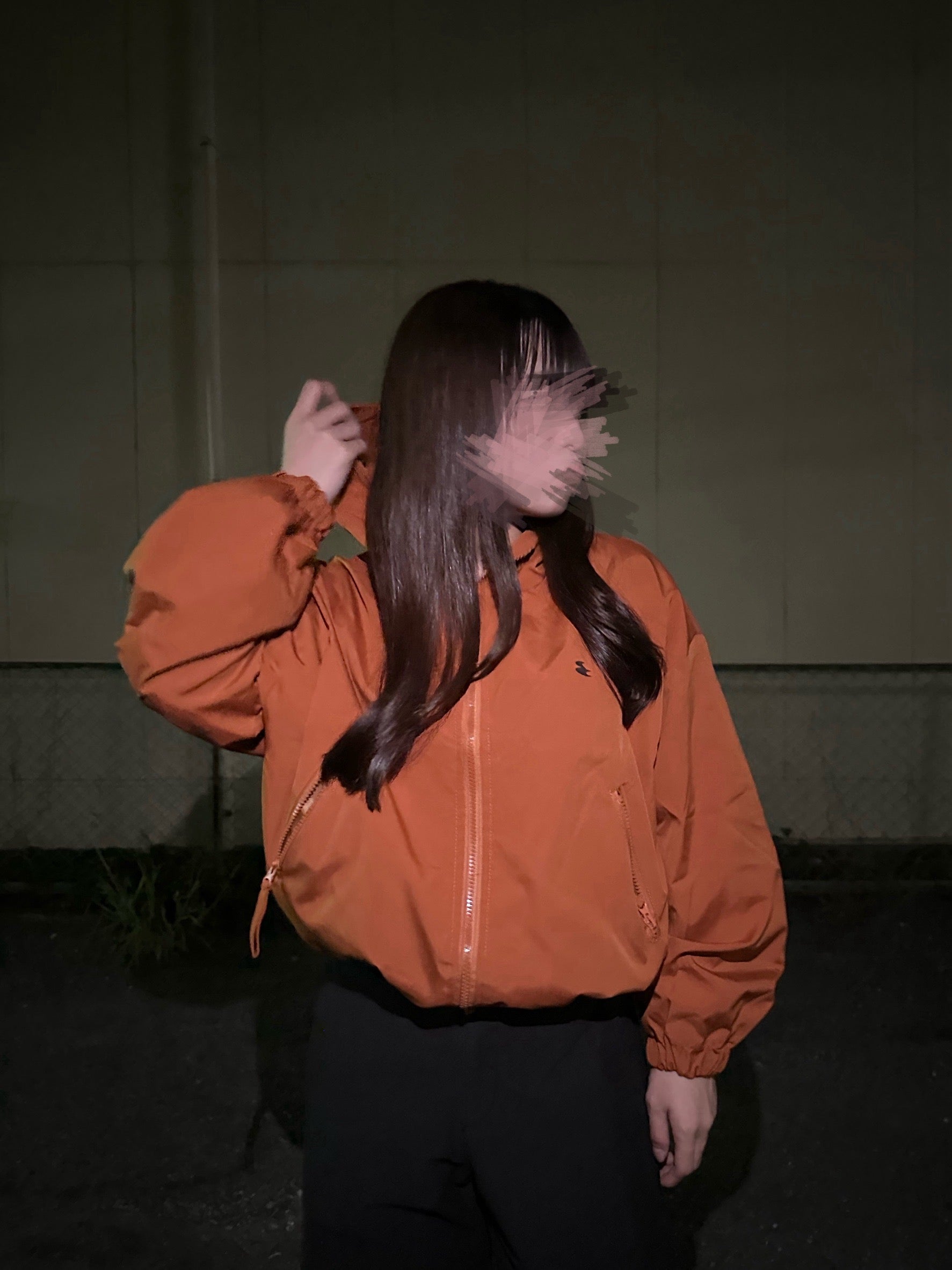 クロップド丈・ボリュームスリーブマウンテンパーカー YT001