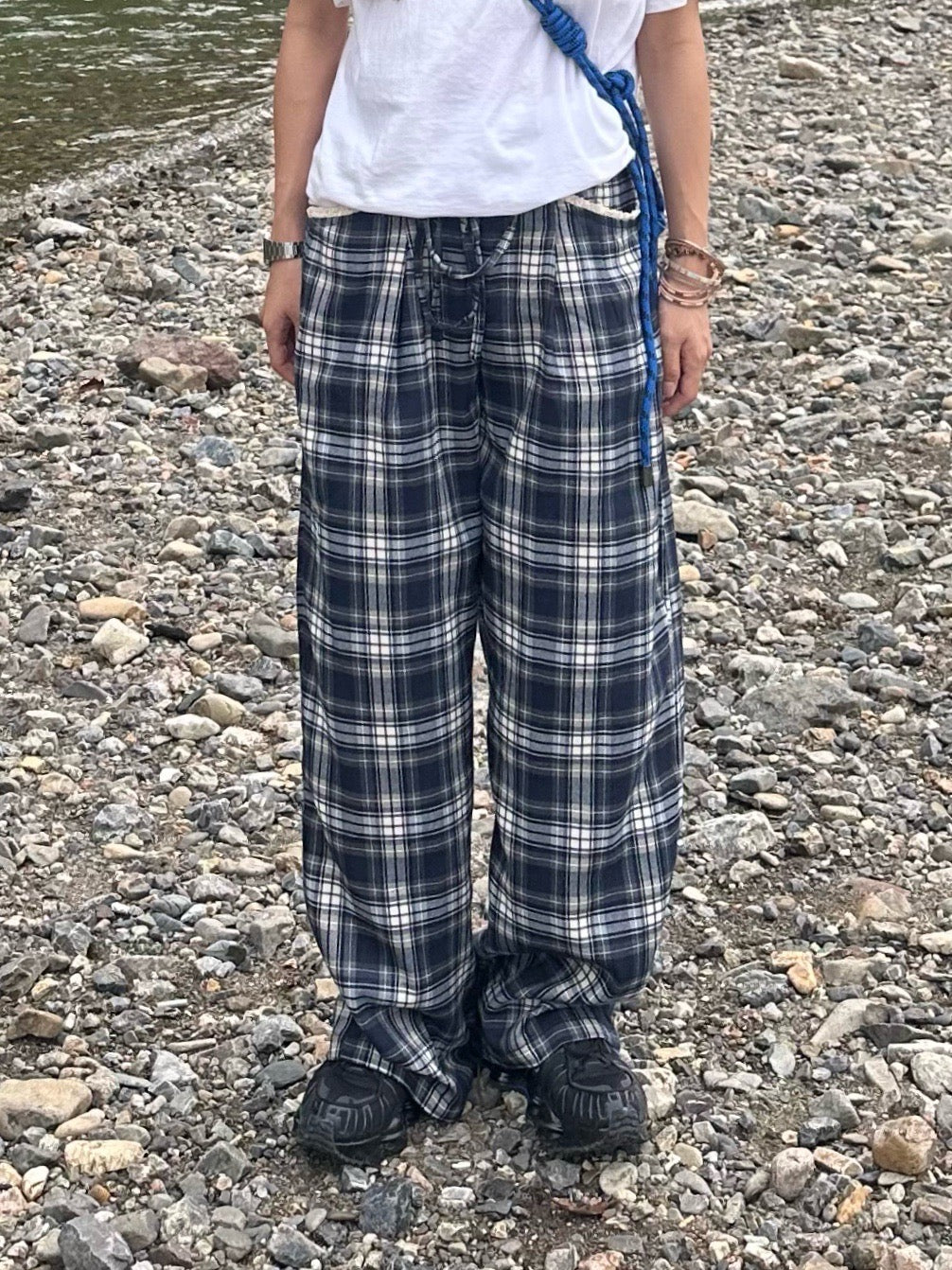 レイヤードウエスト・ドローストリングワイドチェックパンツ　YT004