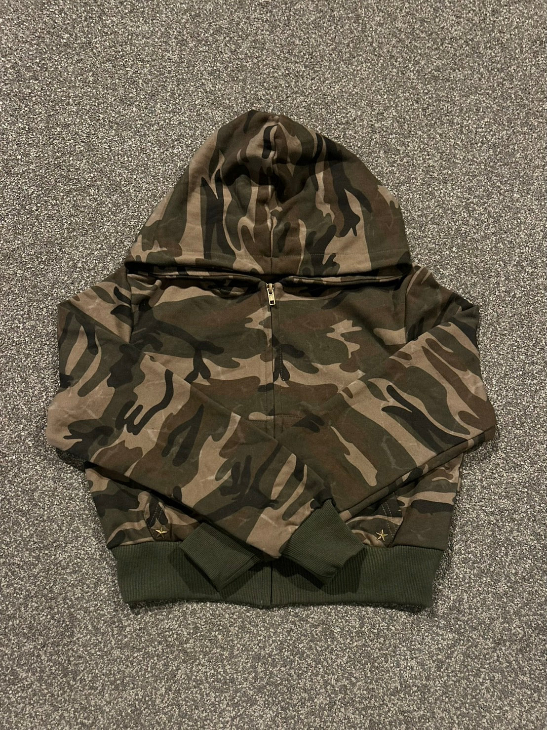 クロップド丈・カモフラージュジップアップパーカー MI-06
