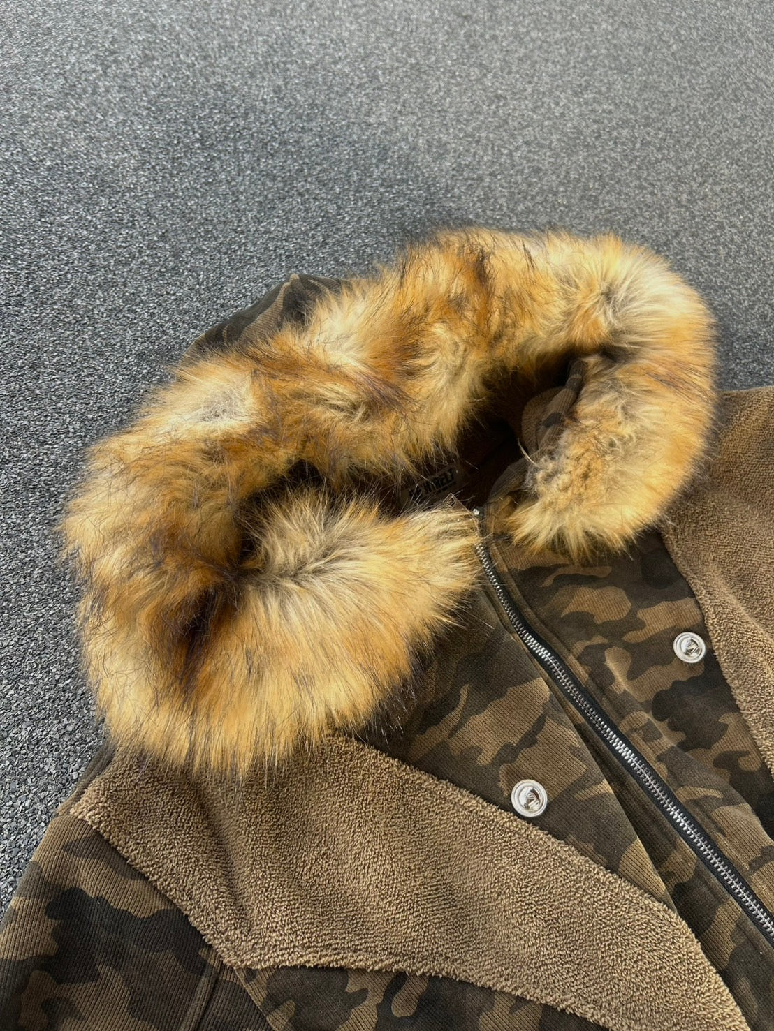 カモフラージュファー付きブルゾン MI-15