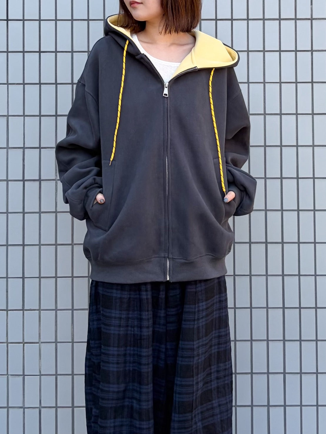 差し色付きフルジップパーカー NMC-001