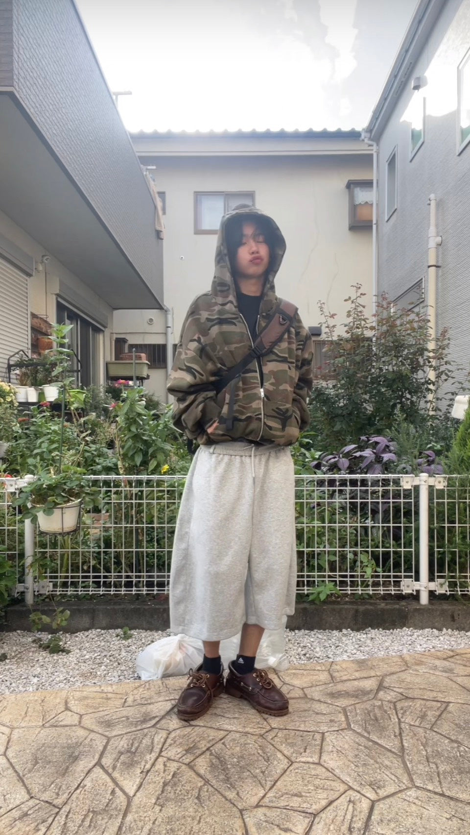 カモフラ柄フーディ　MEN-004