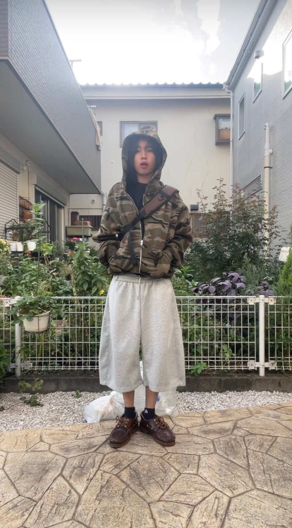 カモフラ柄フーディ　MEN-004