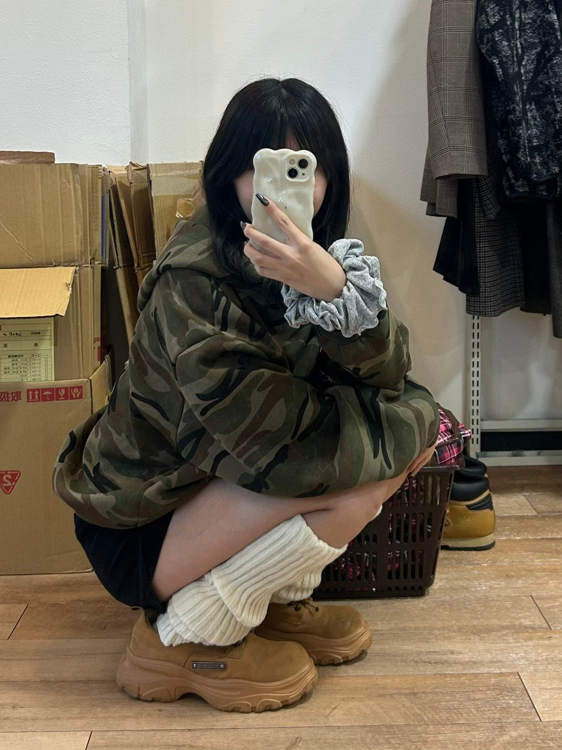 入手困難✨ ヌメロヴェントゥーノ ナイロン ニット 切り替え ボンバージャケット 楽天市場】N°21 KIDS ヌメロヴェントゥーノ キッズ セーター