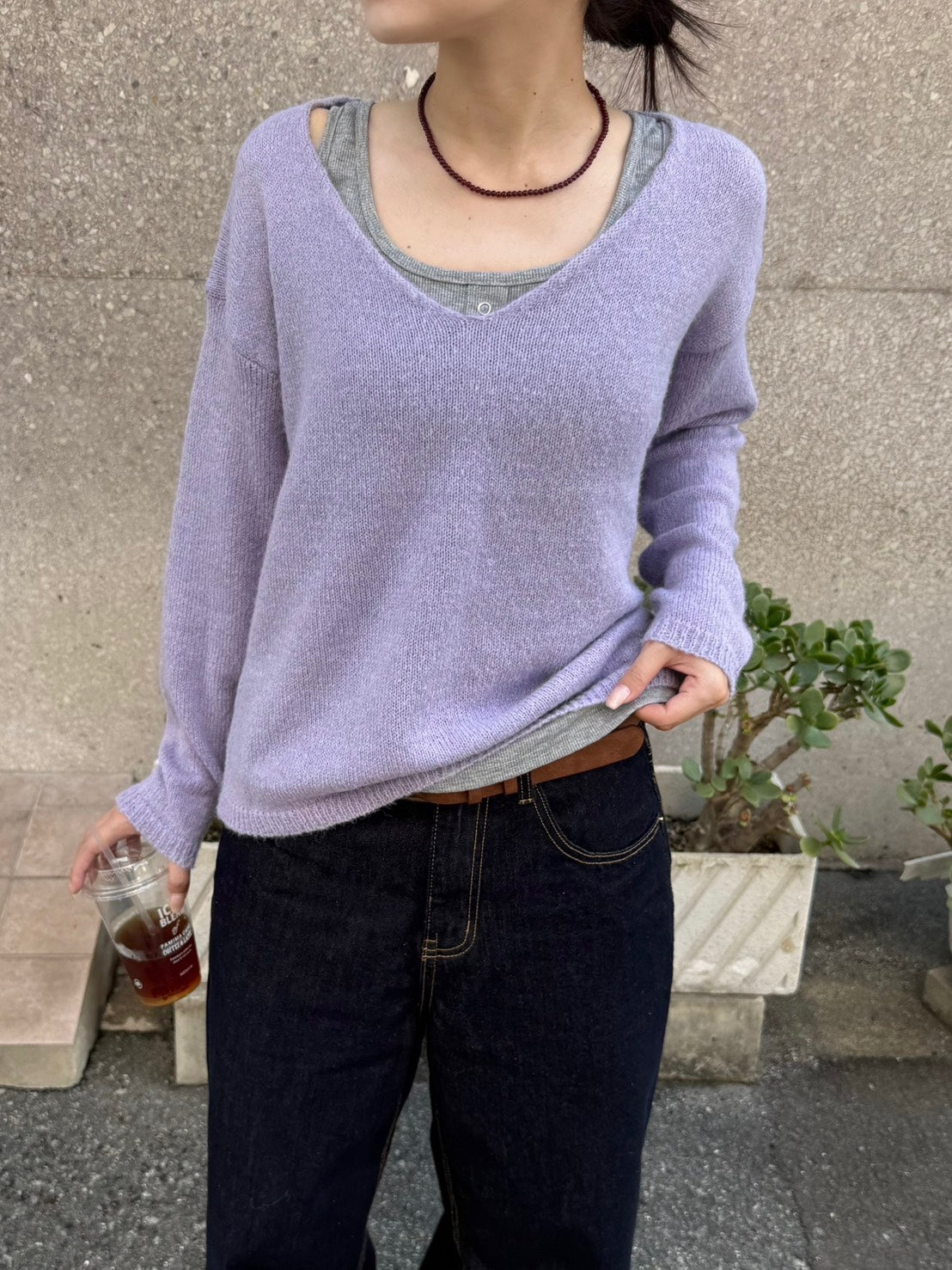 Vネックソフトマヘアタッチニットトップス TM-008