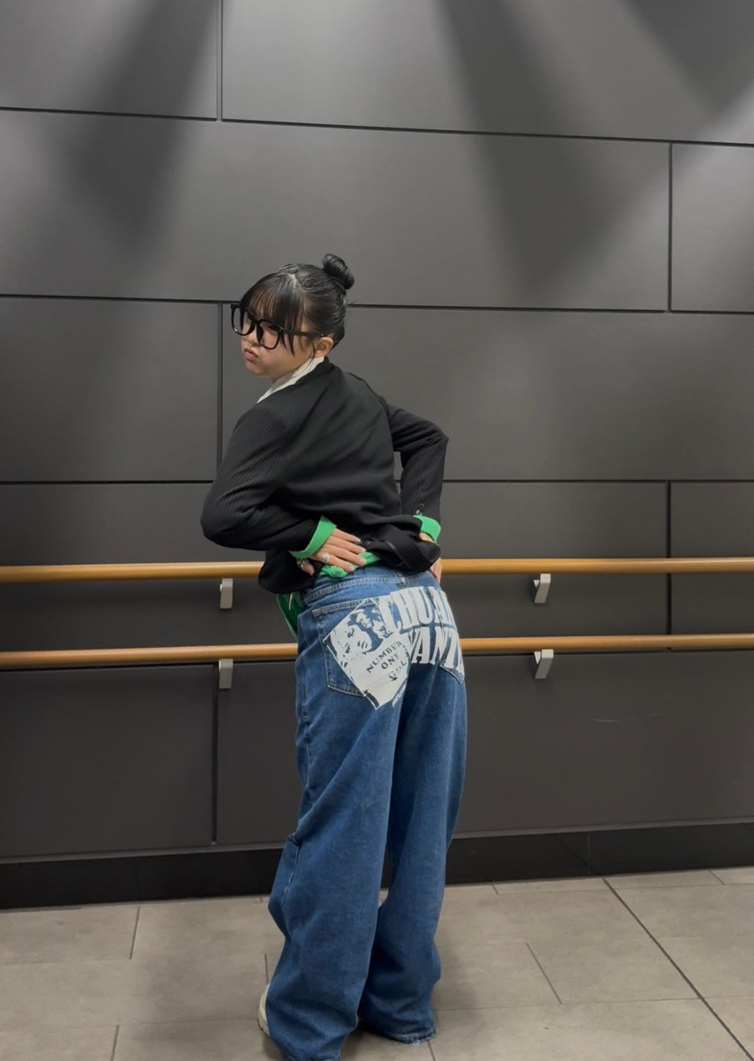 バックアートプリントワイドデニムパンツ TR-008