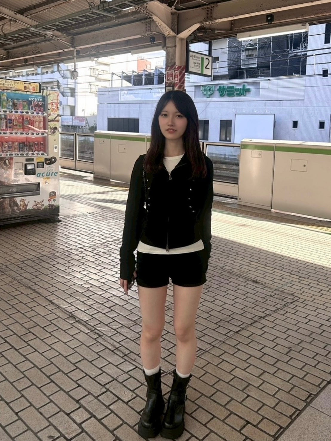 スタッズジップショートパーカー NEG-001