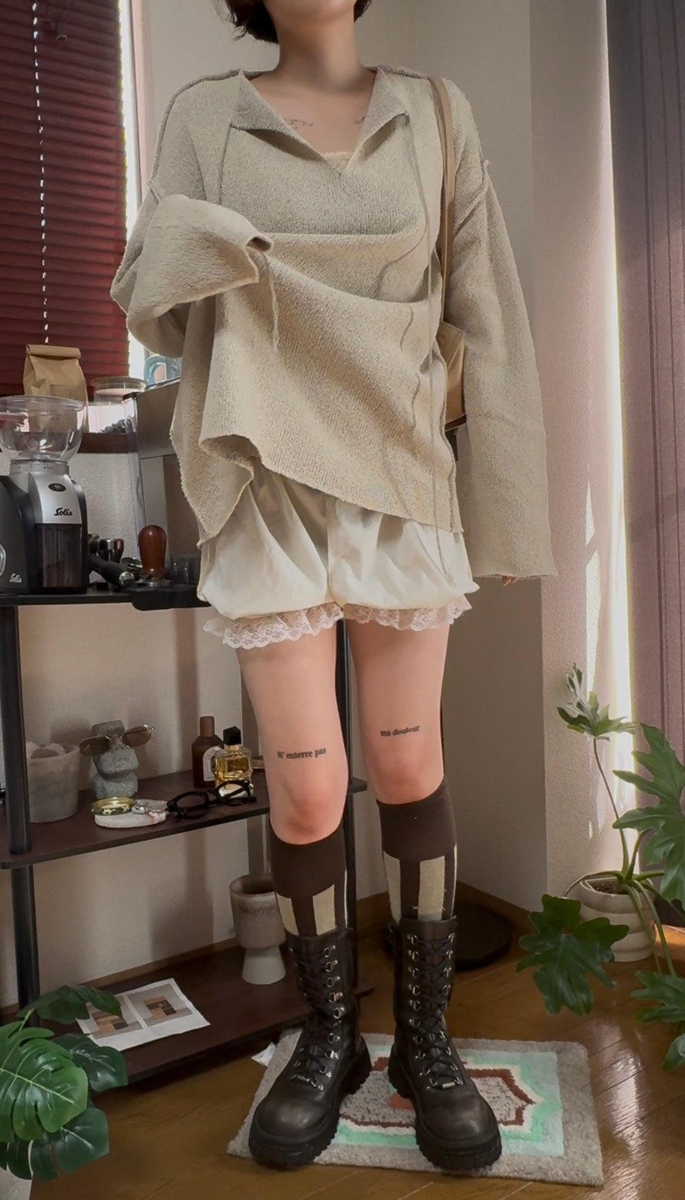 リバーシブルVネックニット／ルーズフィット　SNA-001