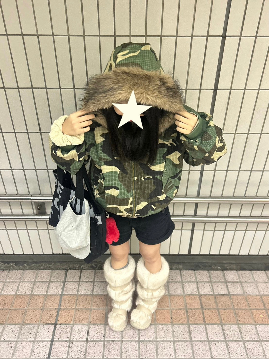 ファーフード迷彩リバーシブル中綿ジャケット　MI-029