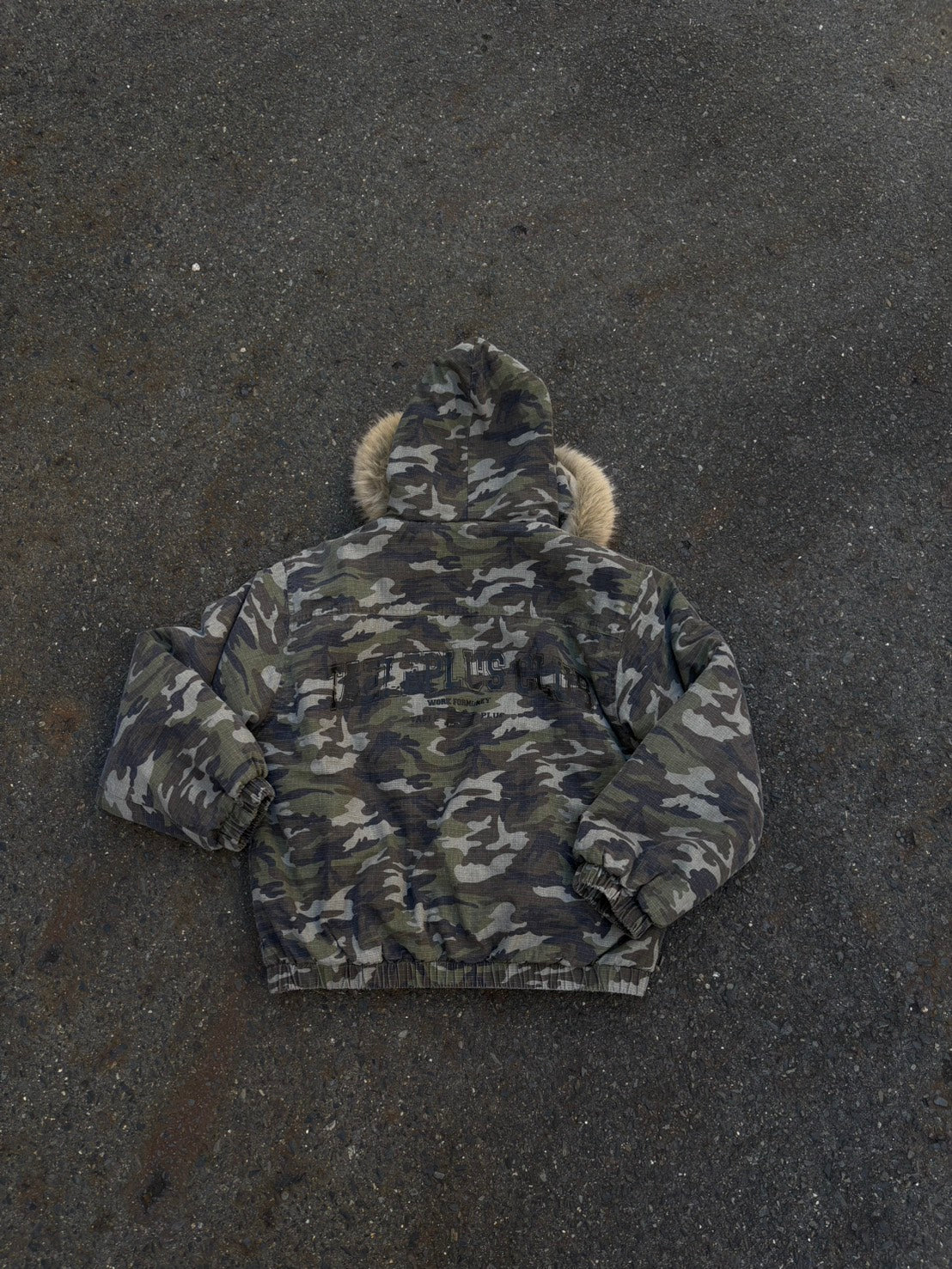 迷彩ファーフード重厚中綿ミリタリーブルゾン　HR-017