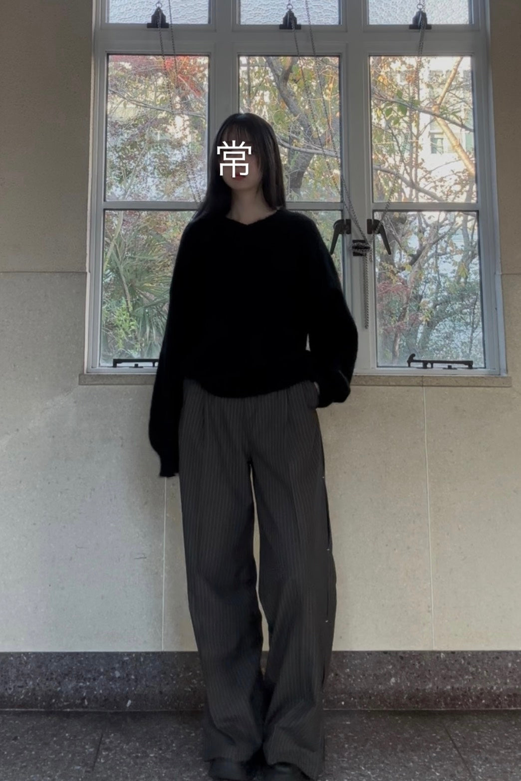 ソフトヤーン Vネックルーズニットトップス　UI-005