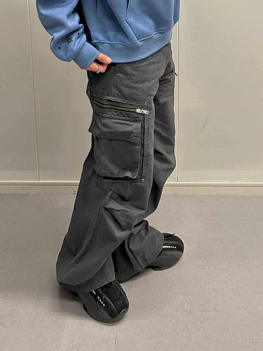 デコラジップ カーブワイドカーゴパンツ SHY-002