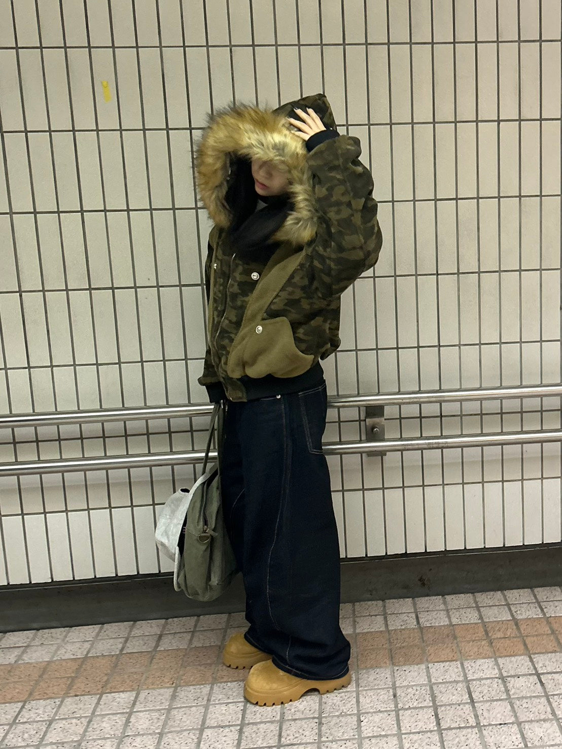 カモフラージュファー付きブルゾン  MI-15