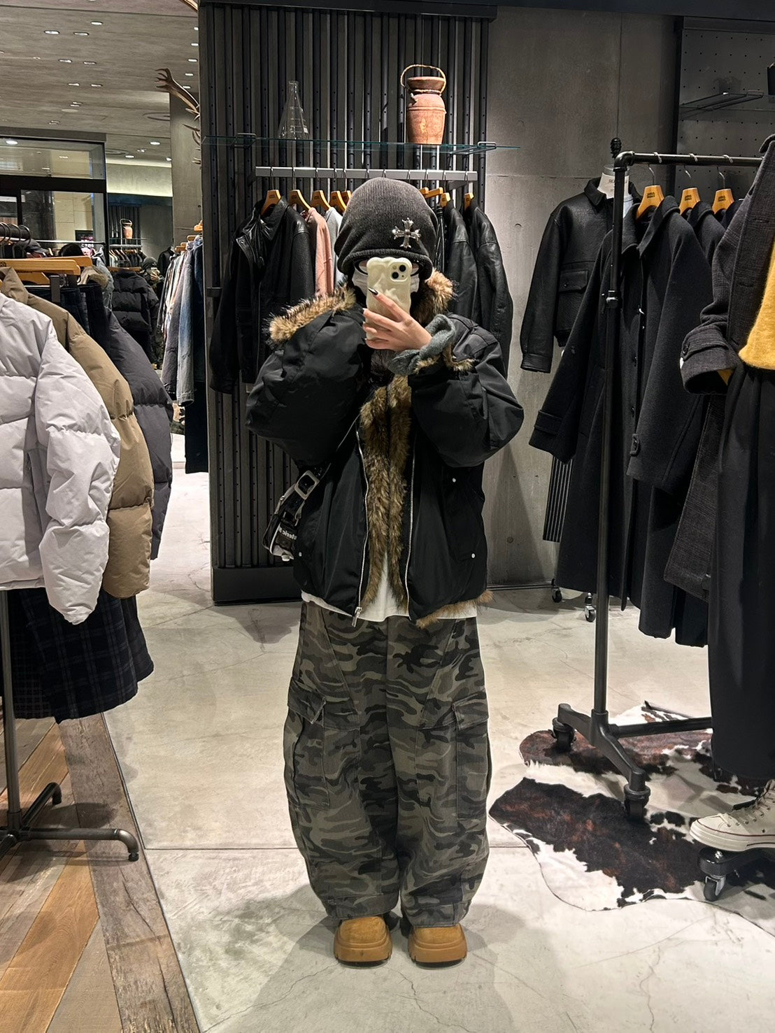 ファーフード付きアメリカンヴィンテージパデッドジャケット　MI-037