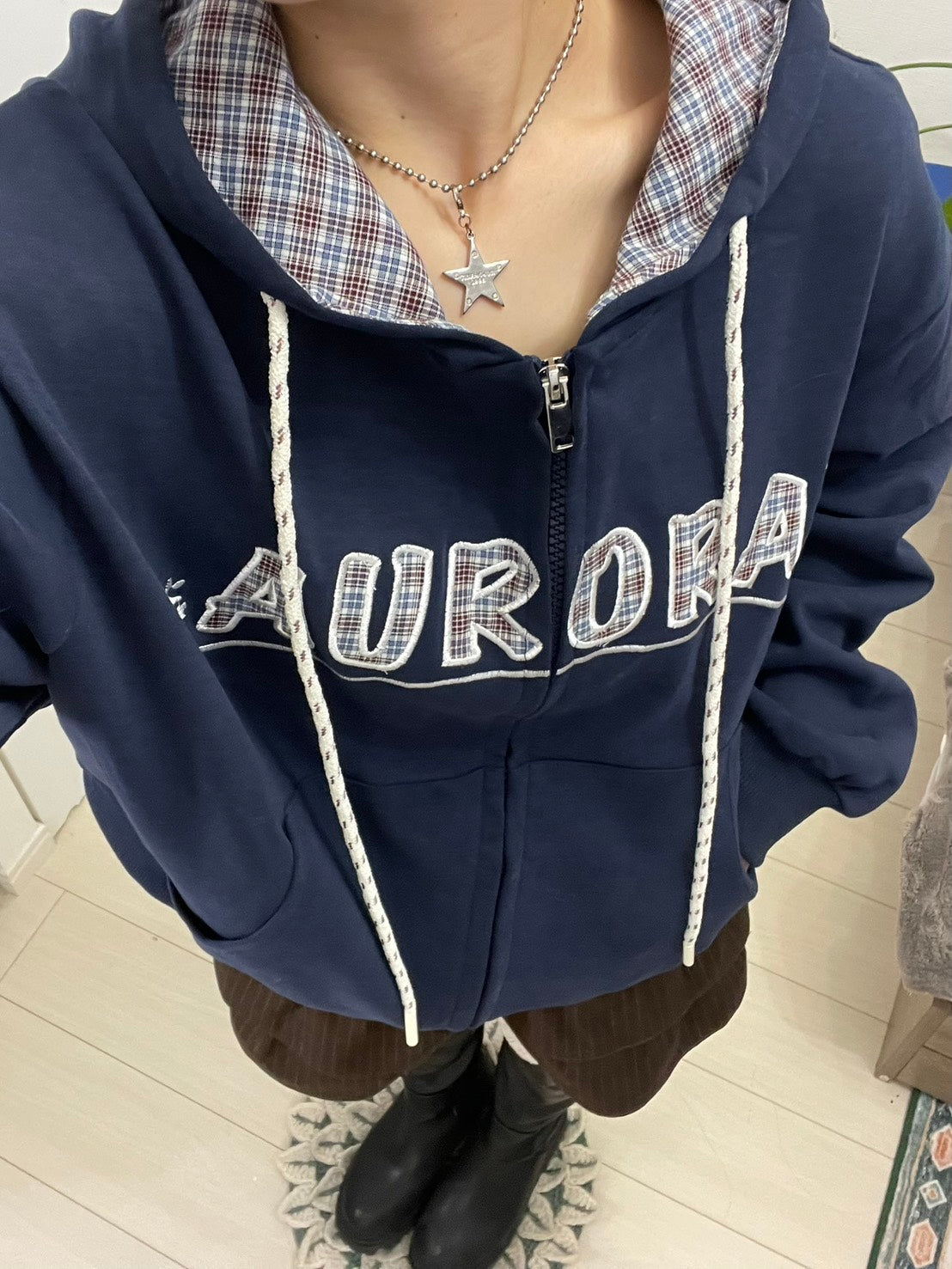 チェック切替ネイビージップフーディー　BIBI-008