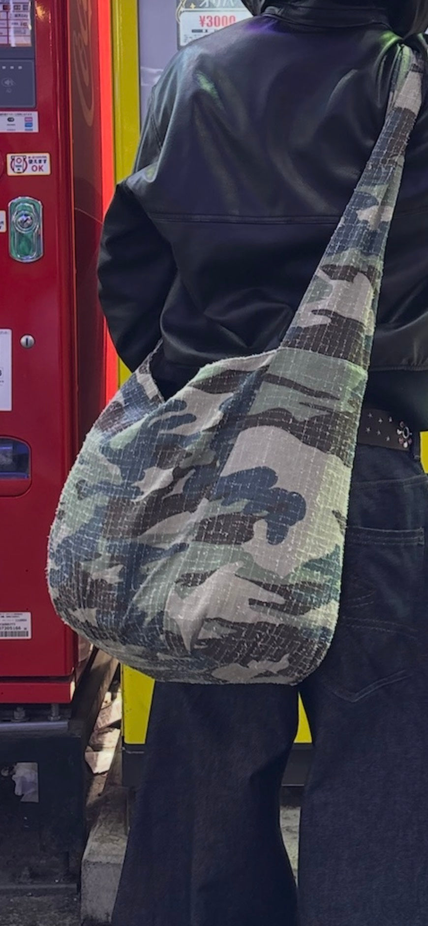 ヴィンテージカモキャンバスワンショルダーバッグ　MEN-012