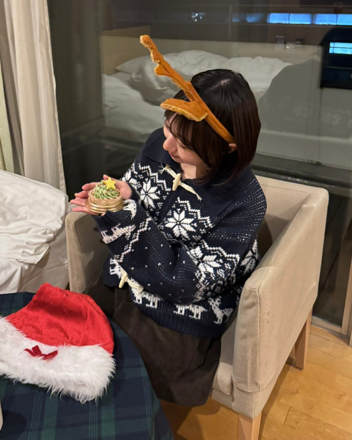 ノルディック柄トグルボタンニットカーディガン TH-006