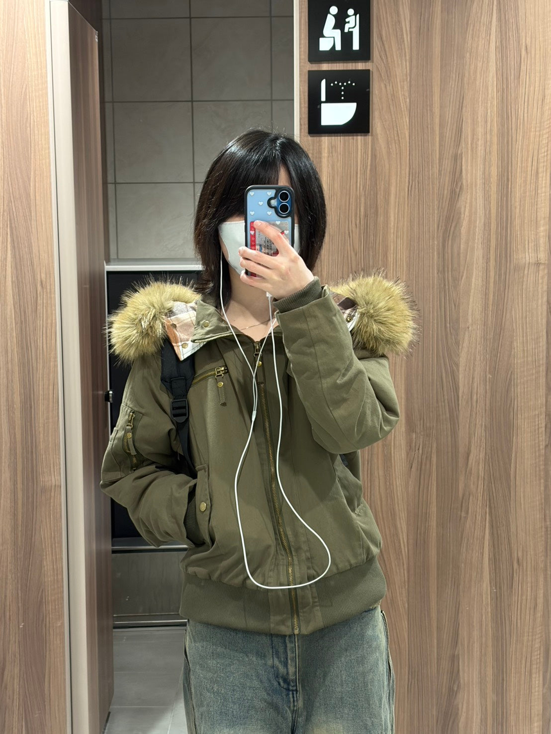 ミリタリーファー付きショートジャケット　AKA-003