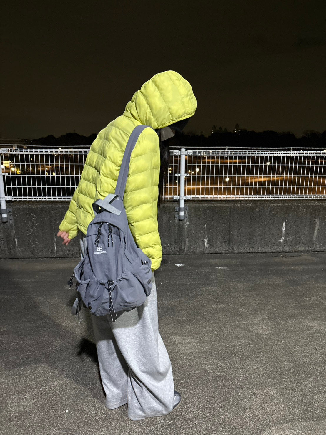 通学／通勤 カジュアル軽量 ナイロンバックパック LO-008