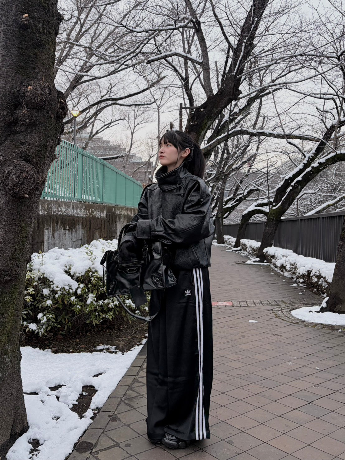 モトデザイン レザーライク ボストンバッグ　NEG-003